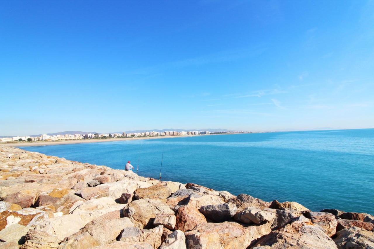 Global Properties, Estudio Para Parejas En La Playa Del Sagunto Eksteriør bilde