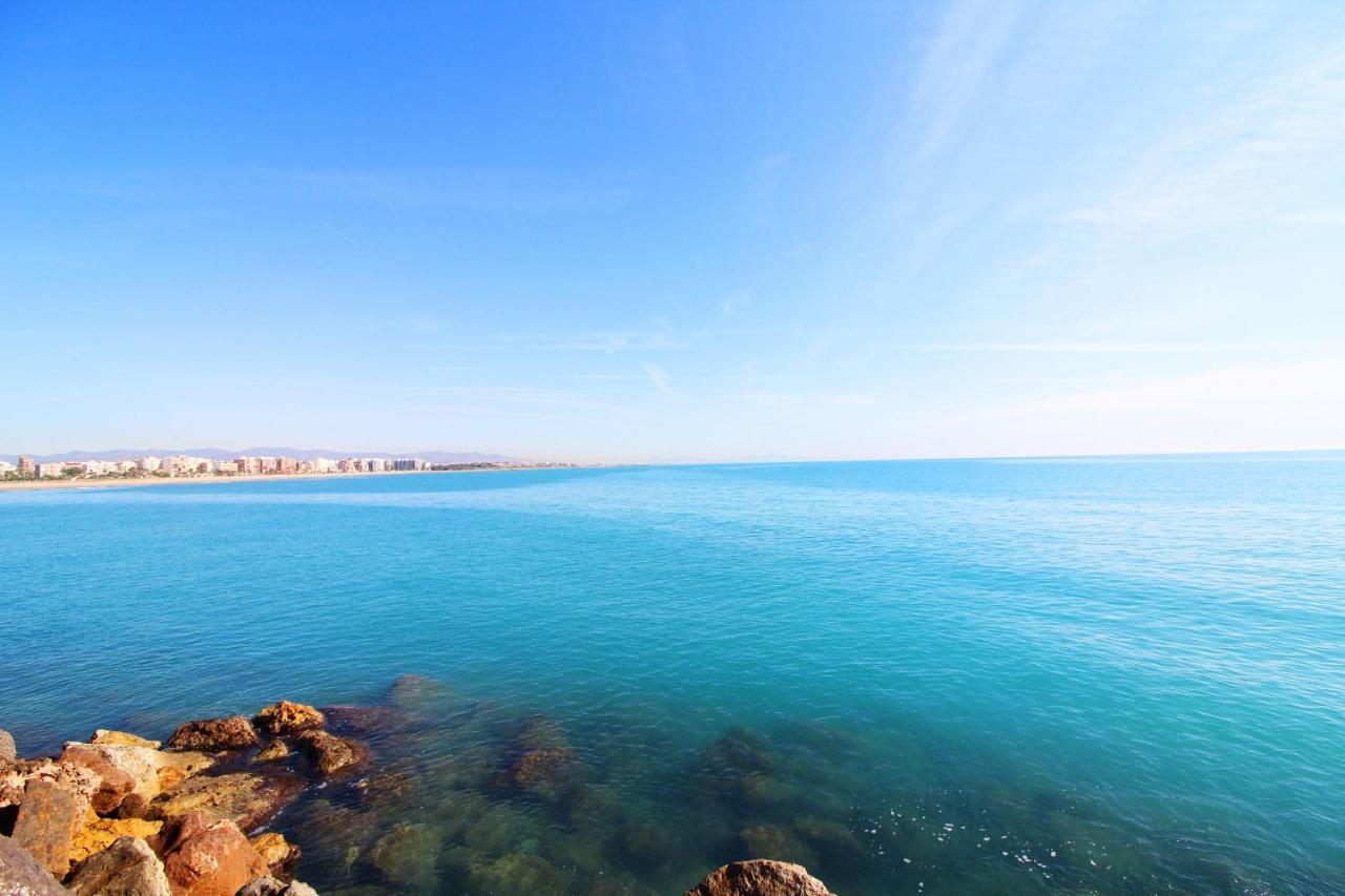 Global Properties, Estudio Para Parejas En La Playa Del Sagunto Eksteriør bilde